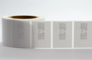 Etiqueta logística pasiva RFID UHF de SOLUCIONESRFID - NXP UCODE 8 - foto 1 Etiqueta Logística Pasiva RFID UHF 101x38mm - Chip NXP UCODE 8